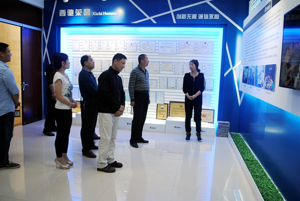 考察增互信 合作促共赢(图1) 考察增互信 合作促共赢(图1)