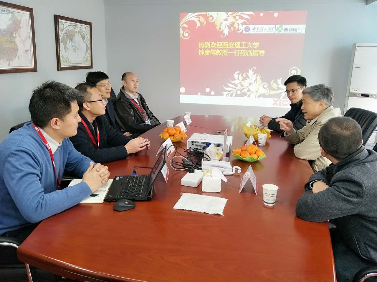 西安理工大钟彦儒教授莅临集团研发中心考察指导(图1) 西安理工大钟彦儒教授莅临集团研发中心考察指导(图1)