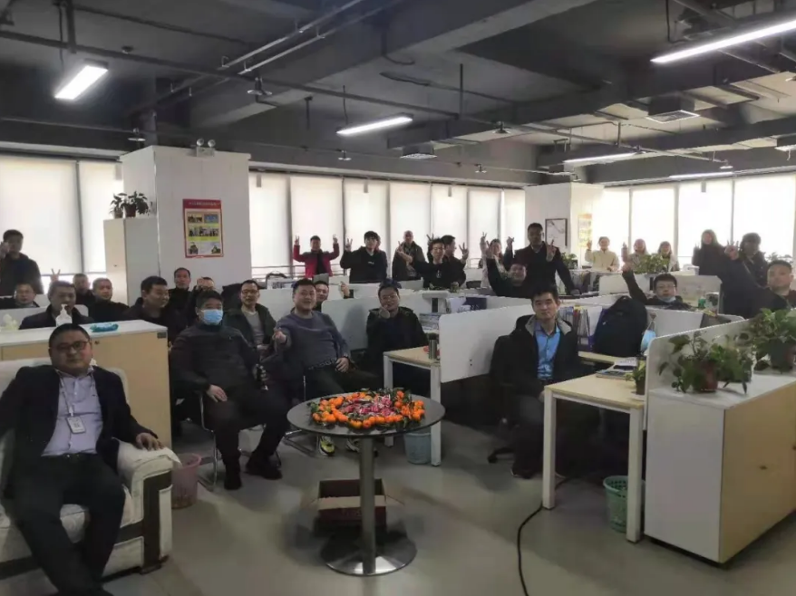 2021西驰电气年会这样"玩"(图5) 2021西驰电气年会这样"玩"(图5)