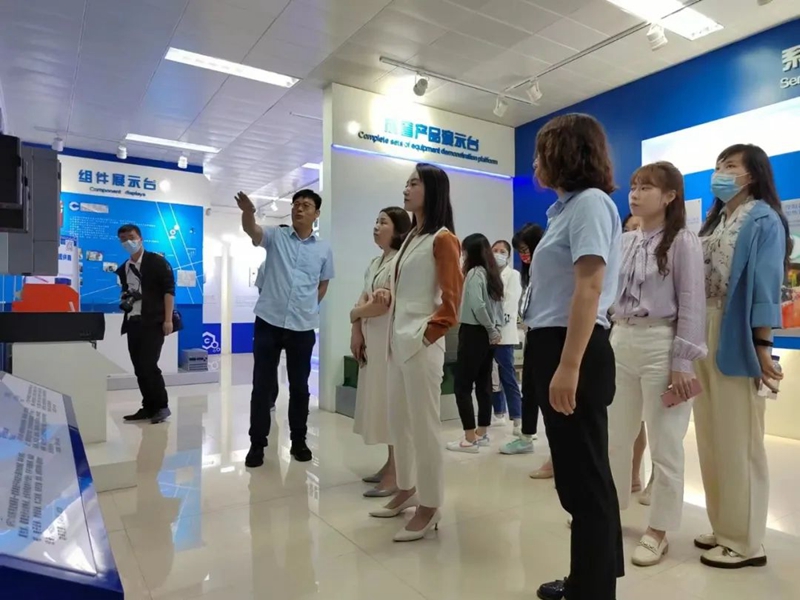 西驰电气与西安交通工程学院举行校企合作签约暨揭牌仪式(图7)