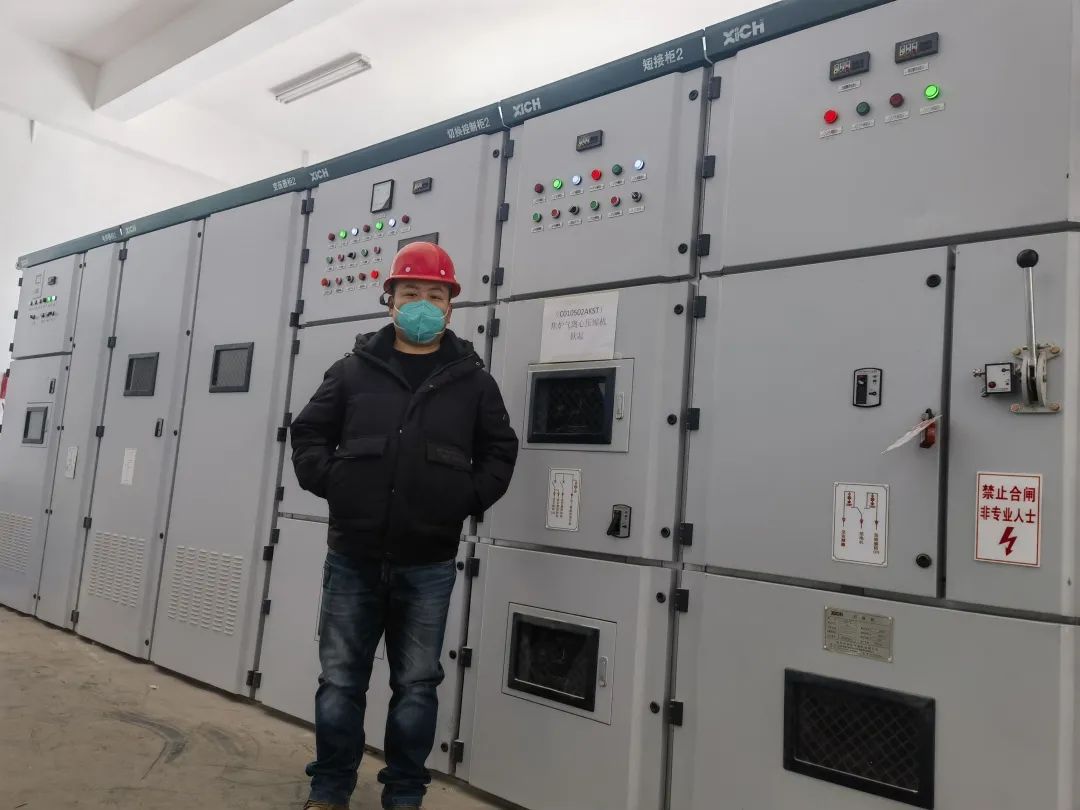 西驰电气高压降补软起动装置在蒙西某化工厂带载一次试车成功(图5)